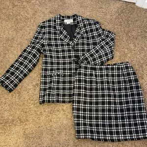 Norton McNaughton Black and White Plaid Blazer